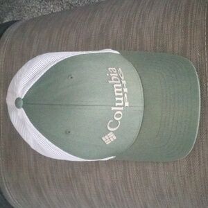 Columbia PFG flexfit Hat - Men's size S/M